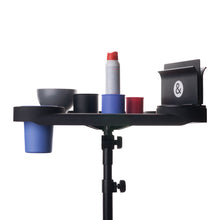 Lade das Bild in den Galerie-Viewer, Braids & Freckles • T Holder